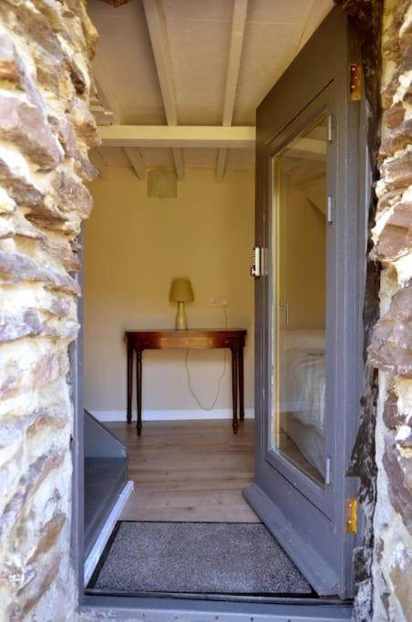 Secluded Cottage Nestled In The Beara Peninsula Killarney Extérieur photo