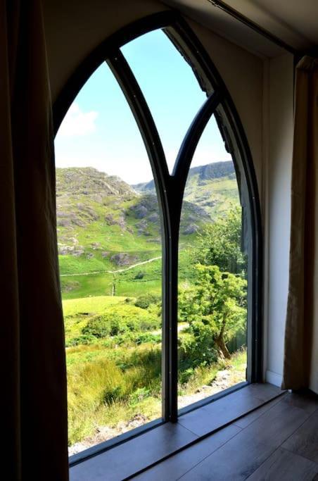 Secluded Cottage Nestled In The Beara Peninsula Killarney Extérieur photo